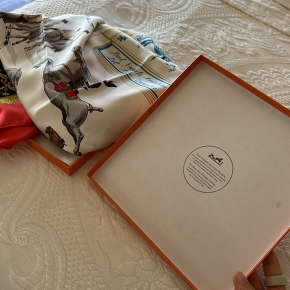 Hermès Scarf Escuela Andaluza Del Arte Équestre - Picture 3 of 6